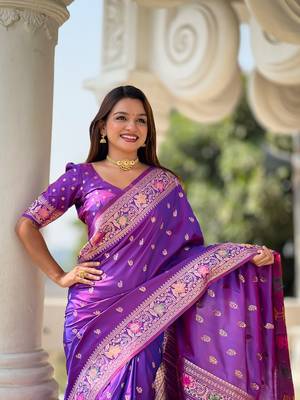 Violet soft banarasi silk blend meenakari weaving saree with unstitched blouse 5