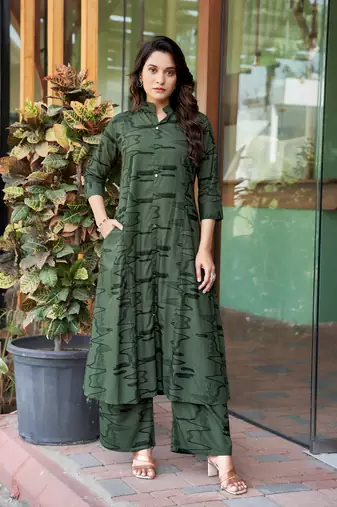 Mojilaa women's dark green rayon abstract print party co-ord set