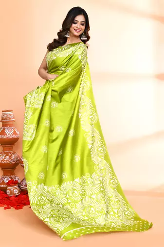 Piyari fashion olive printed saree with blouse