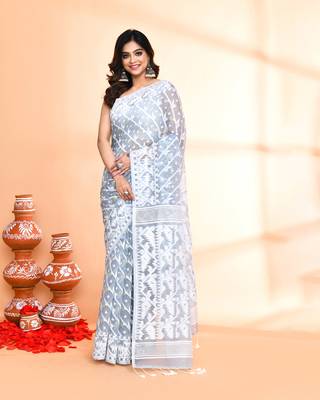 Women's pebble grey cotton silk jamdani saree without blouse 1
