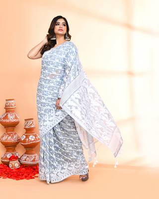 Women's pebble grey cotton silk jamdani saree without blouse 4