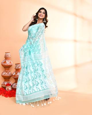 Women's light turquoise cotton silk jamdani saree without blouse 3