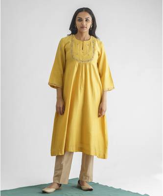 Lime green dori embroidered chanderi silk kurta (with slip) 1