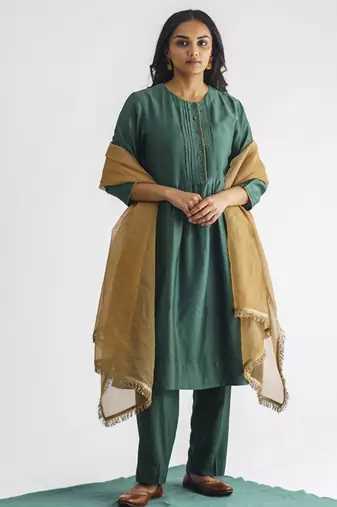 Bottle green bead and sequence work chanderi silk kurta (with slip)