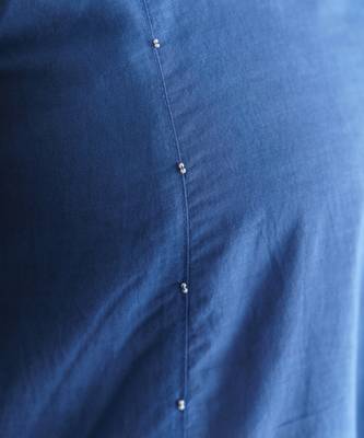 Blue beaded cotton silk kurta with potli button detail 4