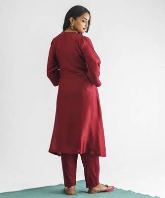 Maroon threadwork chanderi silk kurta with pant and dupatta 2