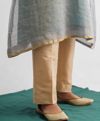 Powder blue zari stripe kurta with tassels with pant and dupatta 3