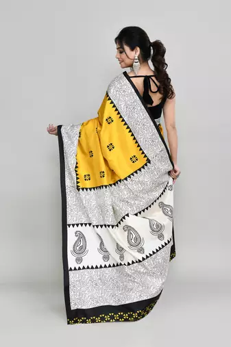 Piyari fashion golden printed saree with blouse