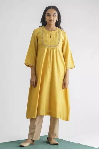 Yellow gold floral embroidery chanderi silk cotton kurta (with slip) with pant and dupatta