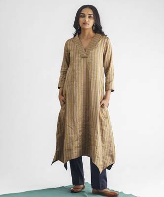 Grey and gold stripe handwoven chanderi silk kurta (with slip) with pant 1
