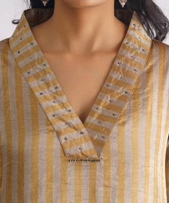 Grey and gold stripe handwoven chanderi silk kurta (with slip) with pant 3