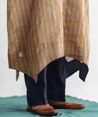 Grey and gold stripe handwoven chanderi silk kurta (with slip) with pant 5