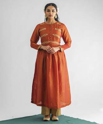 Rust orange floral embroidered georgette tissue kurta with pant 1