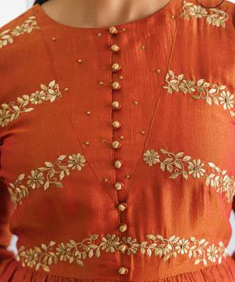 Rust orange floral embroidered georgette tissue kurta with pant 2