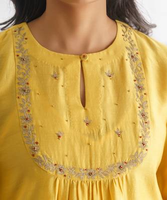 Yellow gold floral embroidery chanderi silk cotton kurta (with slip) with pant 2