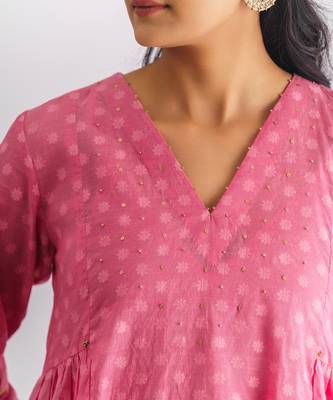 Pink hand embroidered chanderi silk kurta (with slip) with pant 3