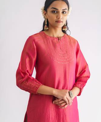Pink embrodiered georgette tissue kurta (with slip) with pant 2