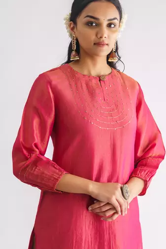 Pink embrodiered georgette tissue kurta (with slip) with pant