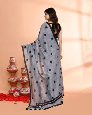 Handspun printed cotton silver grey handloom saree with blouse 5