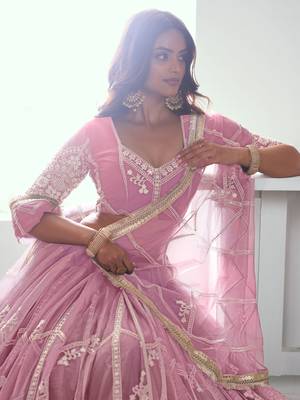 pink thread embroidered work net wedding lehenga set choli with dupatta 3