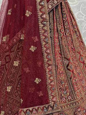 maroon embroidered velvet bridal lehenga set choli with dupatta with double dupatta 4