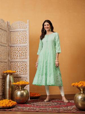 Hand embroidered green cotton lucknowi chikankari anarkali a-line kurta 1