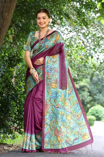 Wine solid design saree with contrast flower printed pallu