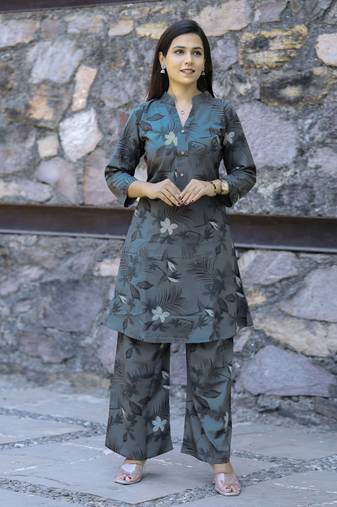 Blue rayon viscose 21 kg floral & leaf printed party co-ord set