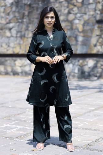 Navy blue rayon viscose 21 kg sunflower printed party co-ord set