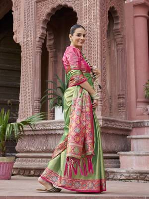 Green zari tissue solid banarasi silk blend woven jacquard work designer saree 3