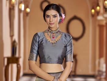 Black soft silk blend butti banarasi silk blend zari jacquard work designer saree 5
