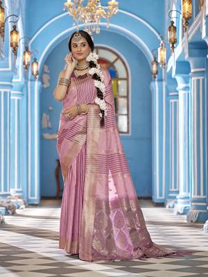 Baby pink soft silk blend butti banarasi silk blend zari jacquard work designer saree 2