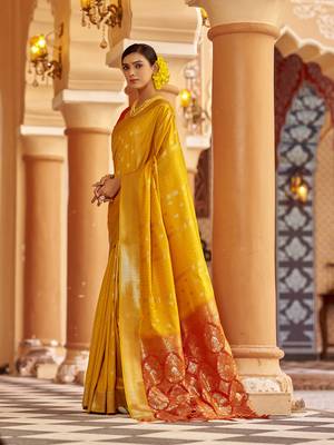 Yellow soft silk blend butti banarasi silk blend zari jacquard work designer saree 3