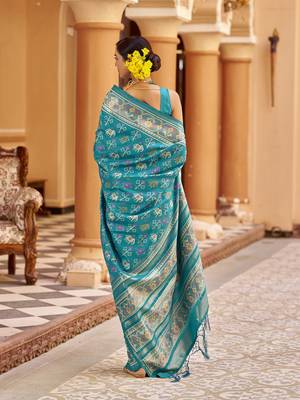 Firozi soft silk blend patola zari jacquard work designer saree 4