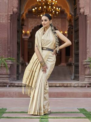 Cream soft silk blend kanjivaram zari jacquard work designer saree 3