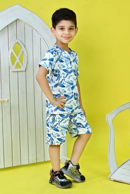 White cotton knitted tropical printed half sleeves t-shirt and shorts set fo boys 4