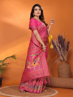 pink soft silk blend meenakari weaving work pashmina saree 4
