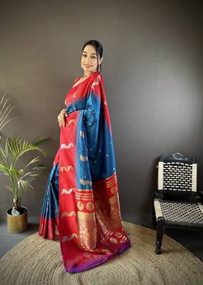 royal blue soft silk blend butti zari weaving banarasi saree 2