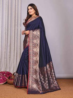 navy blue soft silk blend banarasi with peacock zari jacquard weaving border saree 2