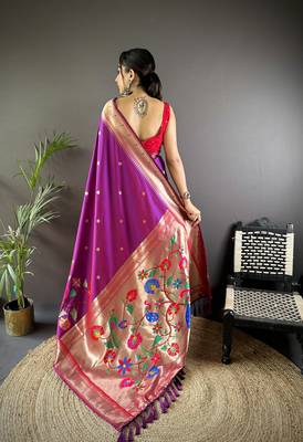 magenta soft silk blend motifs mina zari weaving paithani saree 4