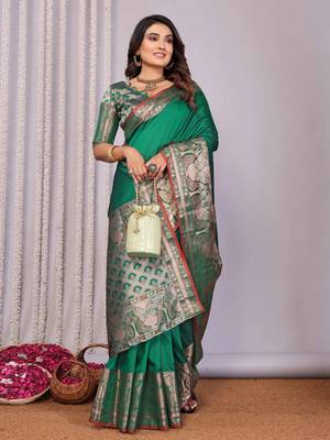green soft silk blend banarasi with peacock zari jacquard weaving border saree 3