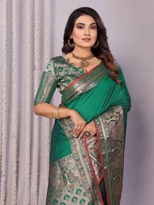 green soft silk blend banarasi with peacock zari jacquard weaving border saree 4