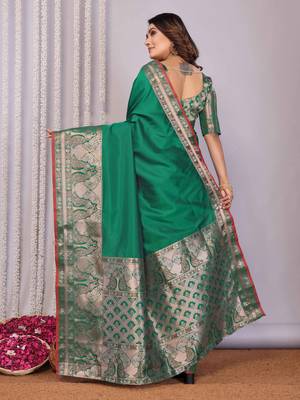 green soft silk blend banarasi with peacock zari jacquard weaving border saree 5