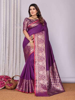 magenta soft silk blend banarasi with peacock zari jacquard weaving border saree 3
