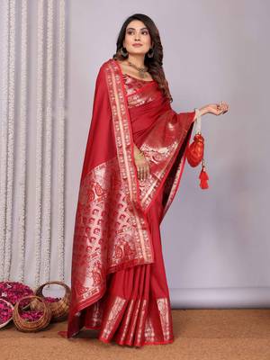 red soft silk blend banarasi with peacock zari jacquard weaving border saree 4