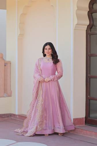 Pink chiffon wit kali stitched gown with dupatta