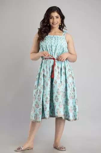 Jaipurite Women's Sleeveless anarkali kurta in light green