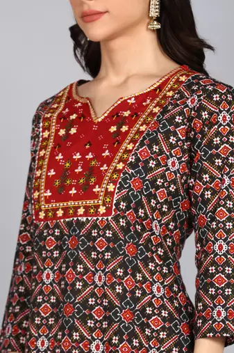 Jaipurite Women's ethnic motifs Printed straight kurti in black
