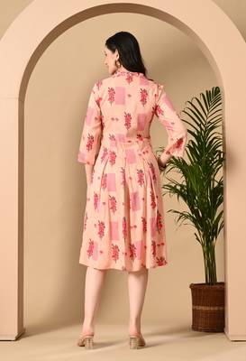 Jaipurite Women's exclusive designer floral printed kurta in pink 2