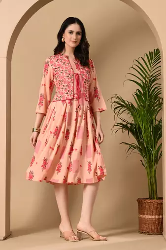 Jaipurite Women's exclusive designer floral printed kurta in pink